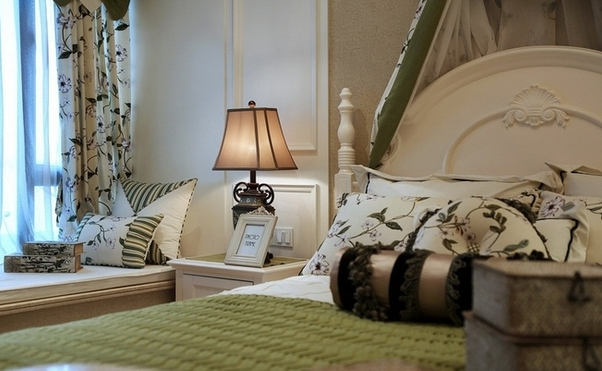 田园 三居 卧室图片来自百合居装饰工程有限公司在田园风尚--华润24城的分享