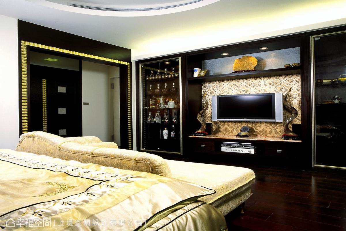 幸福空间 高端设计 台湾设计师 低调奢华 客厅图片来自幸福空间在191平好客屋主的骄傲的分享