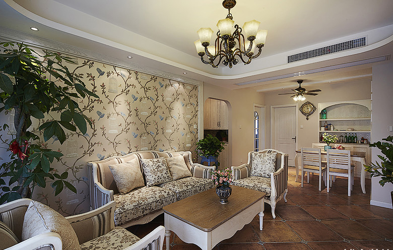 客厅图片来自家装大管家在105平美式地中海混搭3居室的分享