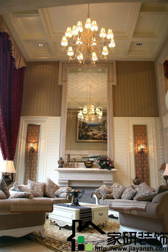 别墅 欧式 客厅图片来自上海倾雅装饰有限公司在美式新古典的分享