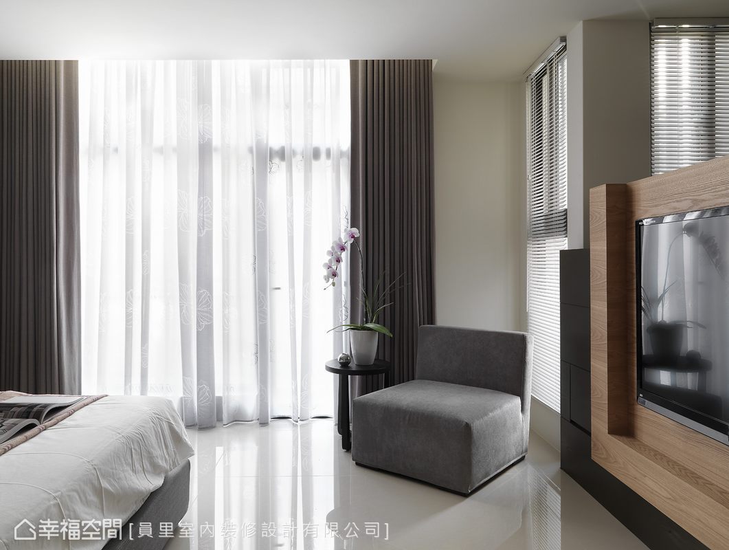 幸福空间 高端设计 台湾设计师 现代风格 卧室图片来自幸福空间在297平拥有贴近生活的奢华感受的分享