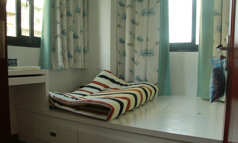 现代 二居 卧室图片来自佰辰生活装饰在115平现代简约新家完美收工的分享