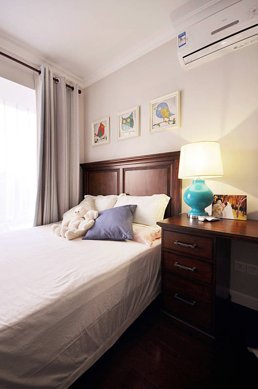 日升装饰 西安日升装 卧室图片来自装修设计芳芳在110平美式简约风，让你爱不释手的分享