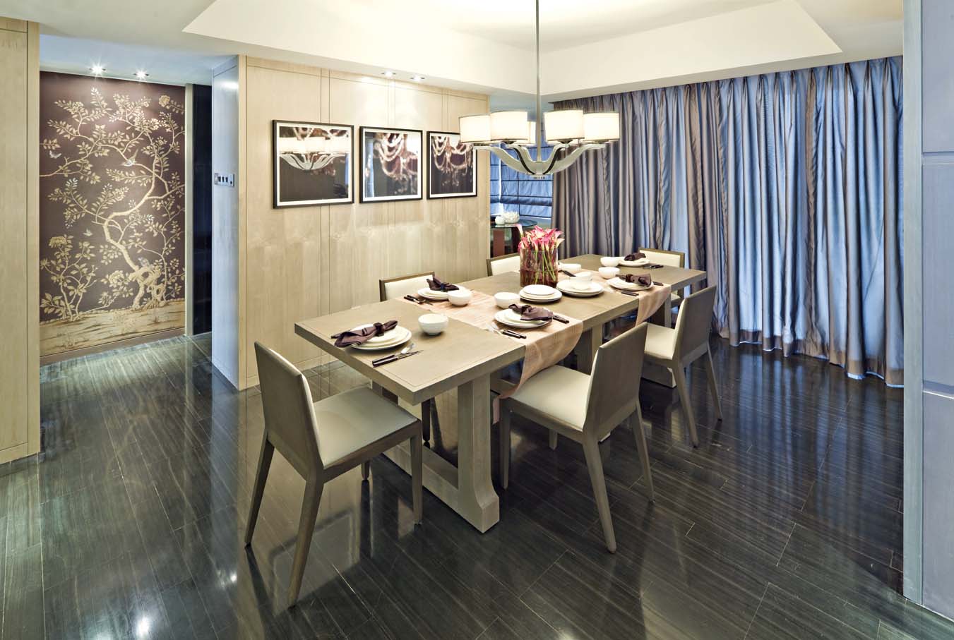 餐厅图片来自慕尚族在汤逊湖壹号251平现代奢华风格的分享