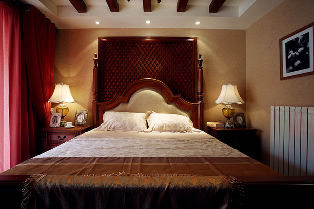 三居 四居 地中海 美式 混搭 卧室图片来自实创装饰晶晶在地中海与美式风的混搭品味公寓的分享