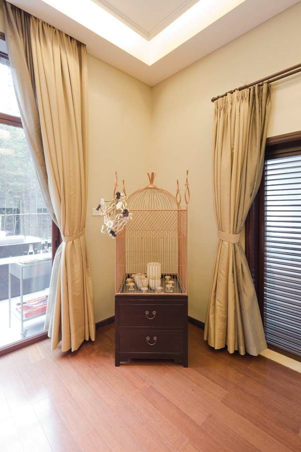 香碧歌庄园 280平米 现代中式 客厅图片来自cdxblzs在香碧歌庄园 280平米 现代中式的分享
