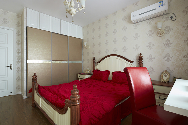二居 白领 收纳 旧房改造 80后 小资 卧室图片来自天津都市新居装饰有限公司在龙禧园的分享