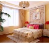 卧室效果图：具备欧式的简单大气，更能够让人在整体中感受到欧式的奢华与大气！
