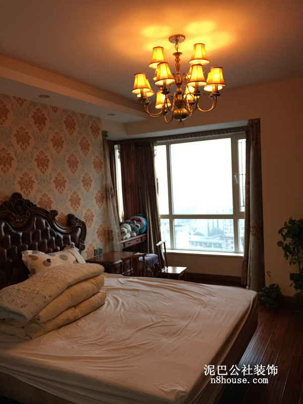 现代中式 复古 中国元素 三居 卧室 卧室图片来自泥巴公社设计师戴鲁君缘在现代中式 北辰三角洲的分享