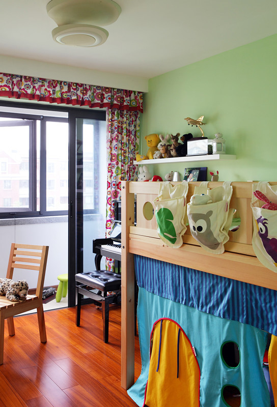 三居 白领 收纳 旧房改造 小资 卧室图片来自天津都市新居装饰有限公司在河东 惠森花园的分享