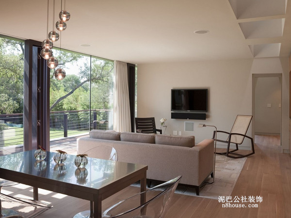 现代 实用 智能 三居 客厅 客厅图片来自泥巴公社设计师黄雅君在现代简约 万博会的分享