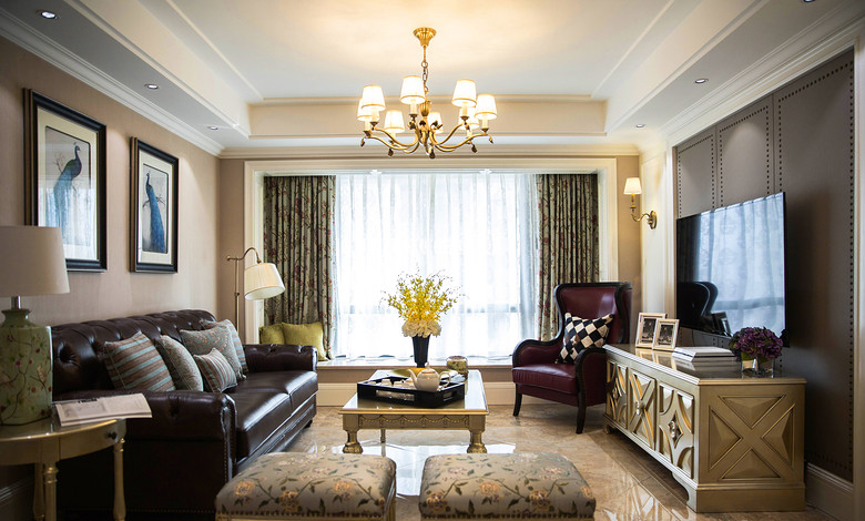 客厅图片来自家装大管家在130平欧式混搭3居 演绎别样奢华的分享