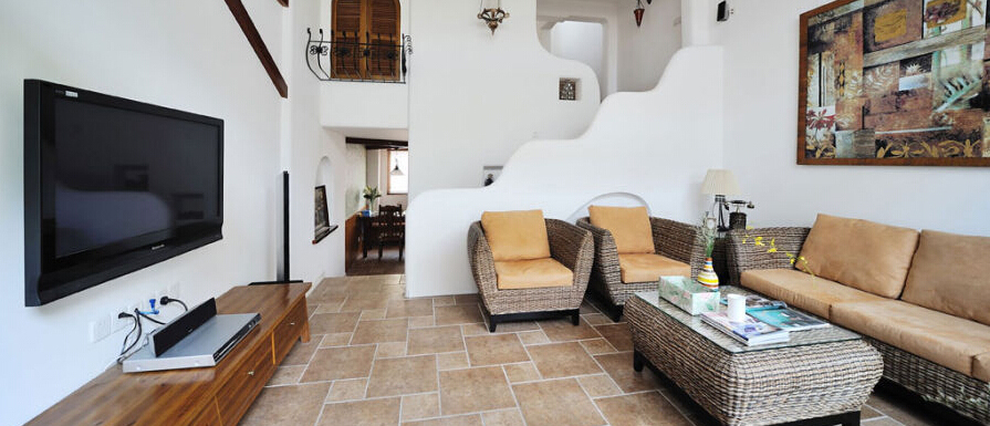 楼梯图片来自周海真在地中海风情 精致小别墅的分享