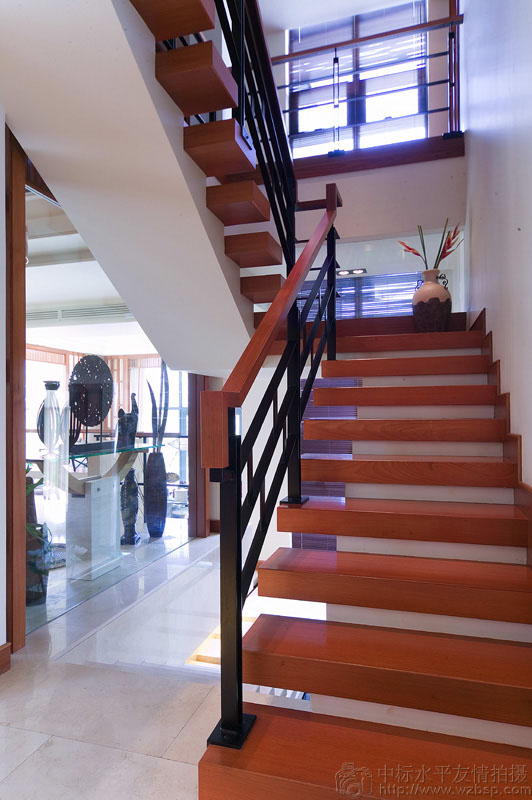 别墅 全案设计 楼梯图片来自中标水平全案设计在一种意境，一种心境·中国院子的分享