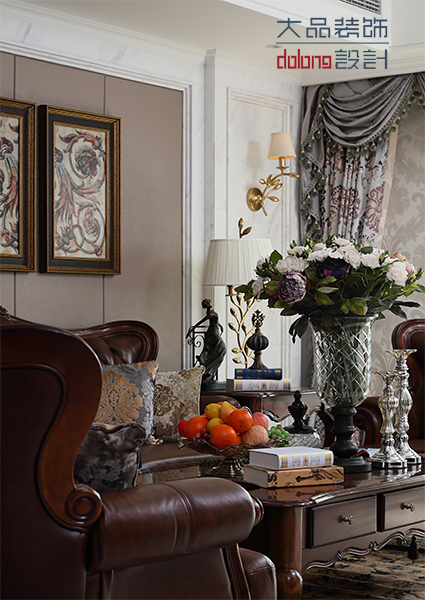 欧式 美式 客厅图片来自DoLong董龙设计在枫丹白露 欧美风情的分享