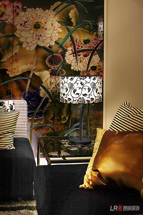 现代 时尚 三居 三口之家 80后 客厅图片来自朗润装饰工程有限公司在成都ICC-现代风格的分享