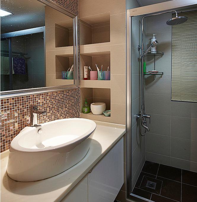 卫生间图片来自佰辰生活装饰在128方现代休闲略带美式的家的分享