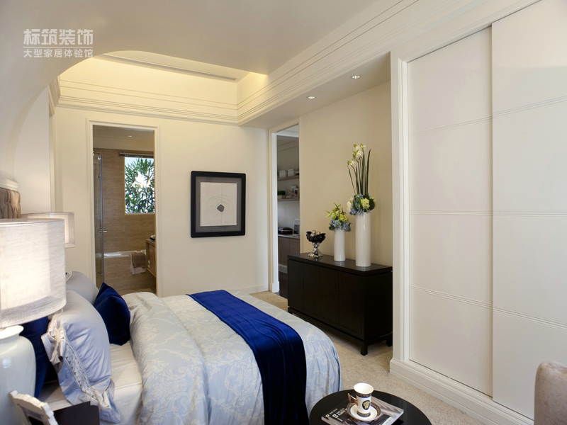 欧式 卧室图片来自四川岚庭装饰工程有限公司在锦城世家-欧式风格-五居室的分享