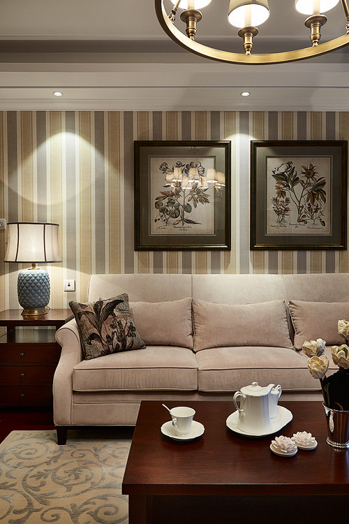 客厅图片来自家装大管家在随意舒适风情 148平美式简约3居的分享