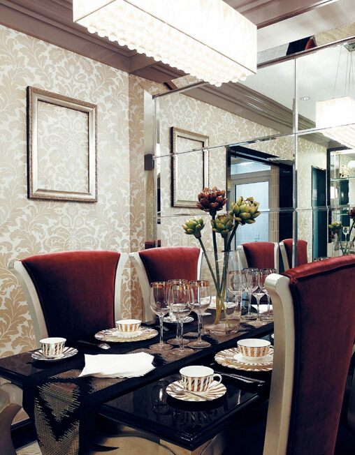 新古典 三居 小资 餐厅图片来自朗润装饰工程有限公司在华润二十四城-新古典主义的分享
