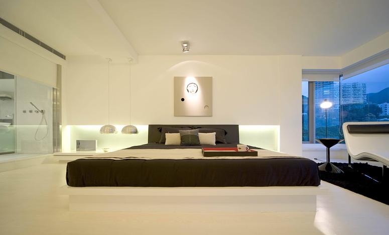 卧室图片来自佰辰生活装饰在现代感十足的家的分享