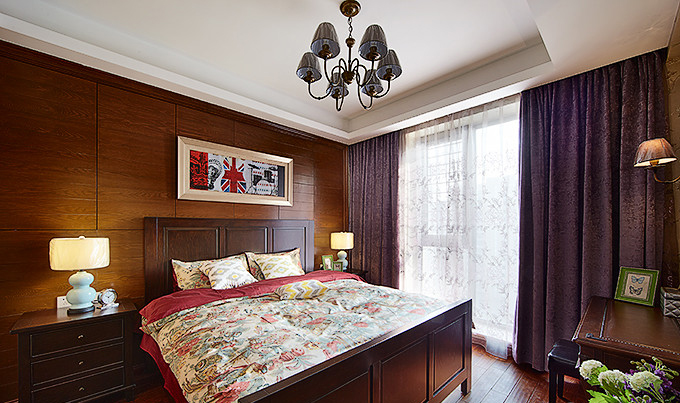 卧室图片来自家装大管家在112平时尚深色居 彰显现代感的分享
