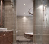 卫生间集淋浴及浴缸为一体，功能性强，大镜面展示大空间，整体设计大气简洁。