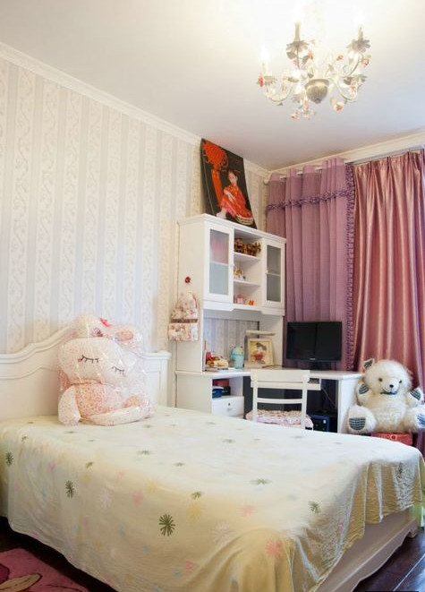 简约 欧式 三居 混搭 白领 收纳 70 置信丽都 卧室图片来自尚品老木匠装饰在置信丽都花园-欧式风格的分享
