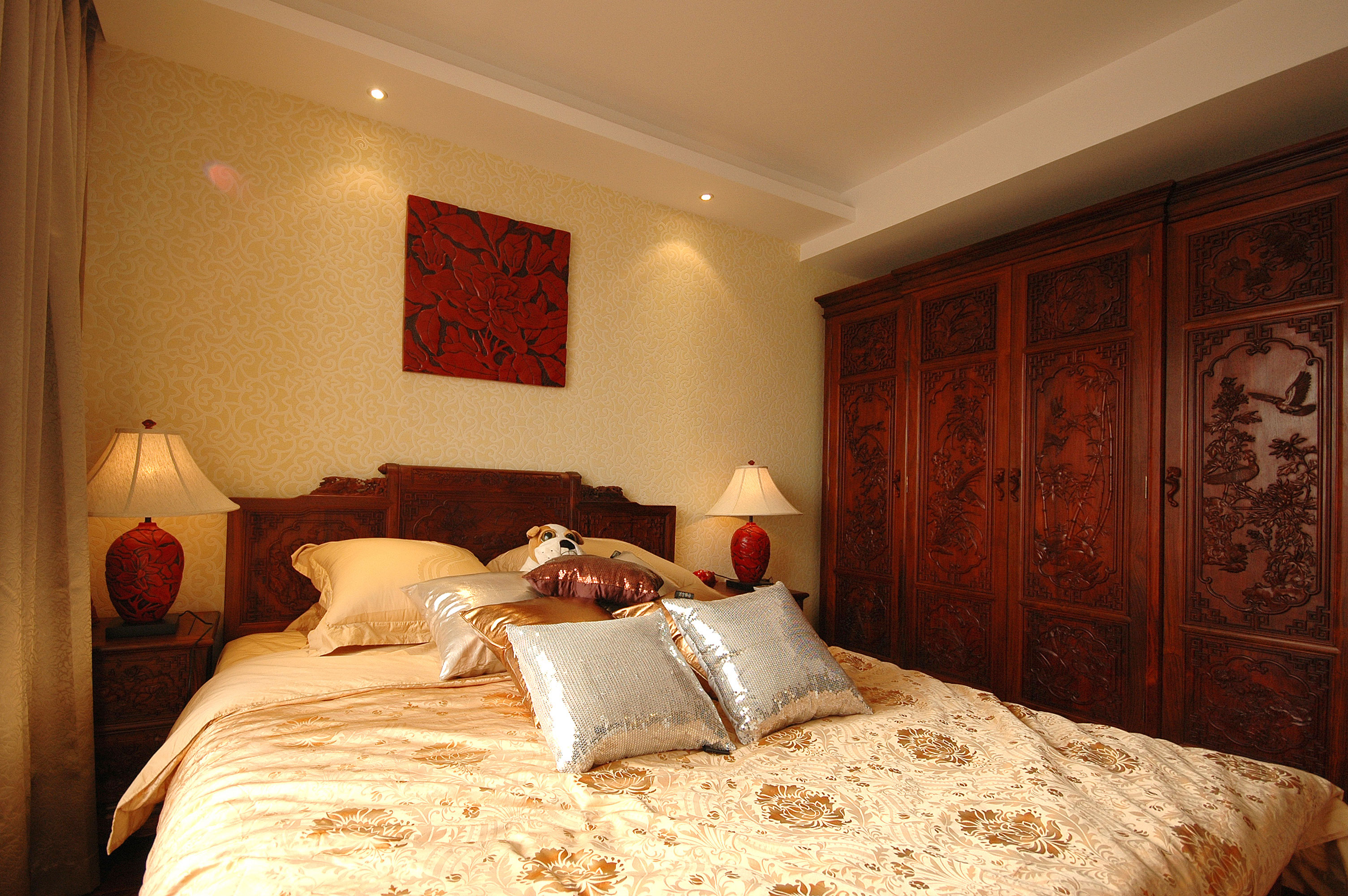 简约 三居 收纳 小资 装修 设计 卧室图片来自北京高端公寓装修设计在现代简约福熙大道装修设计案例的分享