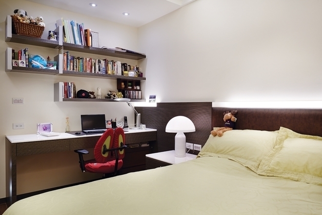 三居 新古典 家庭装修 阿拉奇设计 卧室图片来自阿拉奇设计在时尚新古典主义优雅家庭装修的分享