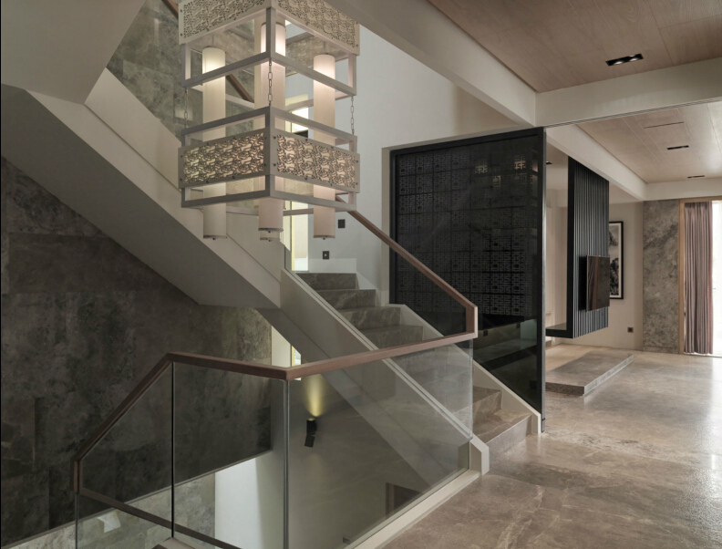 楼梯图片来自紫禁尚品设计师李擎在远洋天著简约风格的分享