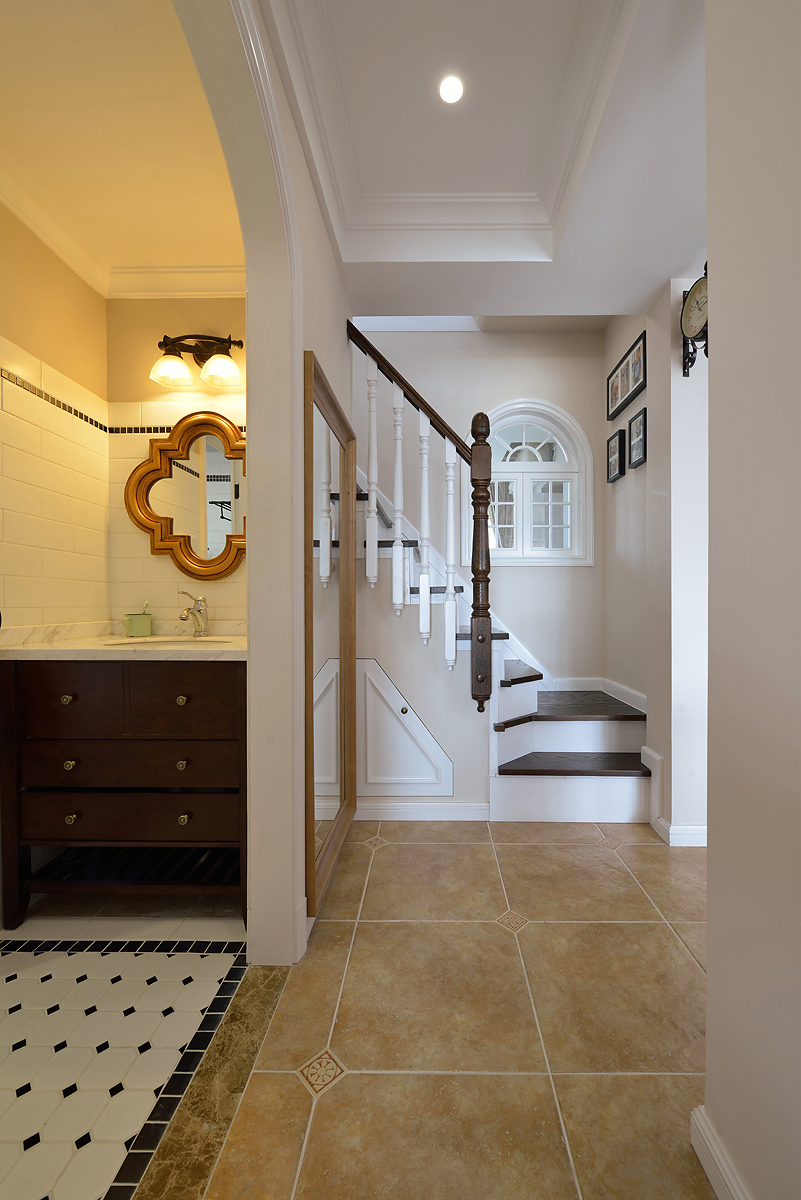 小资 别墅 简约 美式 楼梯图片来自021image在160㎡复式-美式新居所的分享