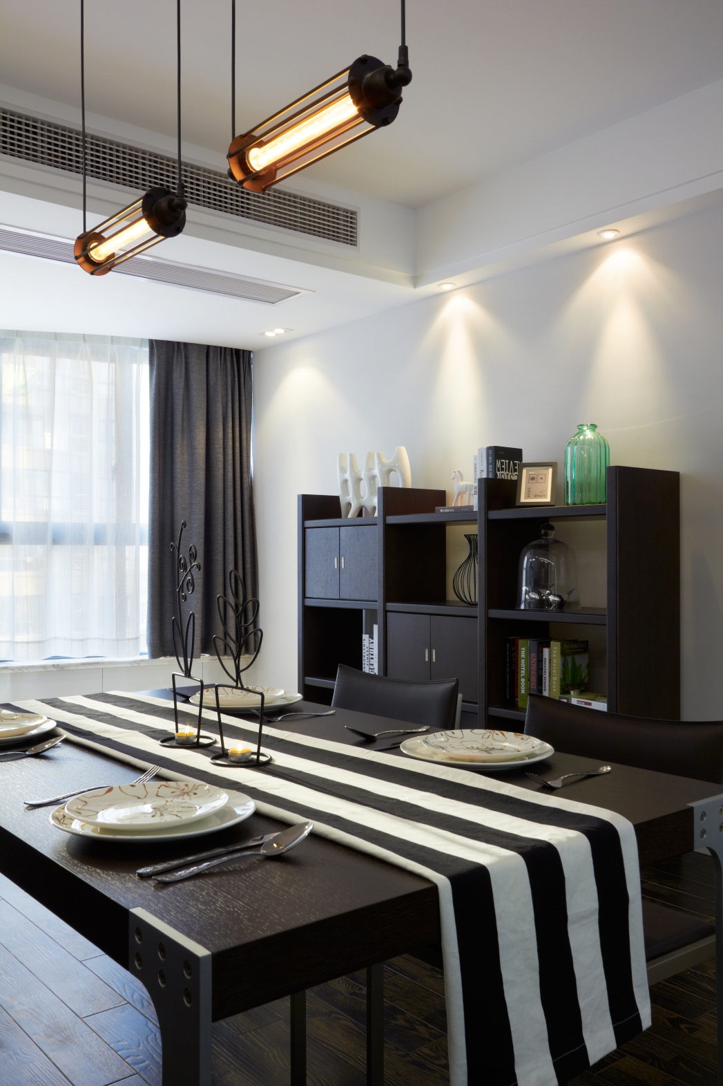 简约 80后 小资 空调 餐厅图片来自大金家用中央空调在公寓型家用中央空调安装案例的分享
