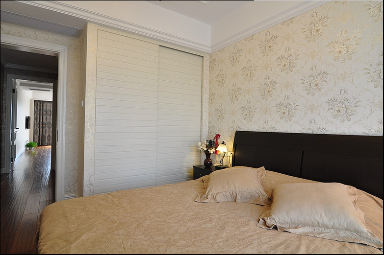 简约 欧式 混搭 三居 美式风格 美式乡村 中海名城 70后 旧房改造 卧室图片来自尚品老木匠装饰在中海名城-美式风格的分享