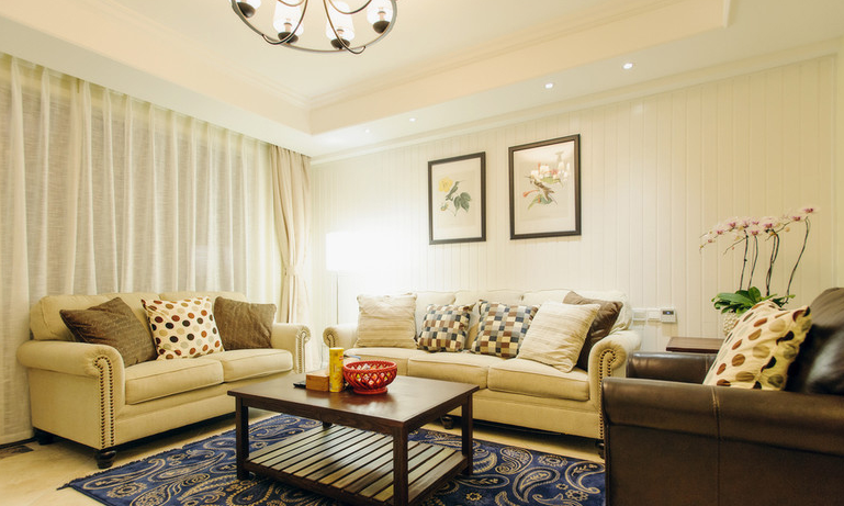 欧式 三居 混搭 小资 白领 客厅图片来自武汉实创装饰在home, sweet home，137平简美的分享