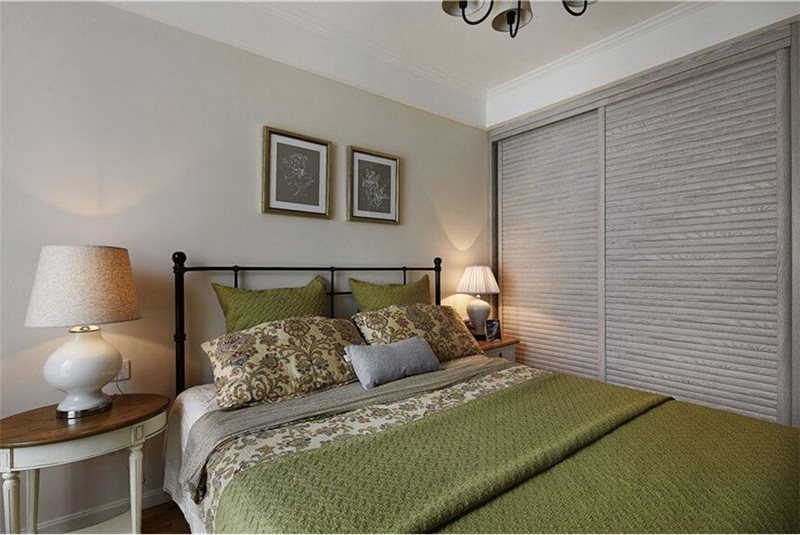 卧室图片来自湖南名匠装饰在长房白沙湾简欧风格的分享