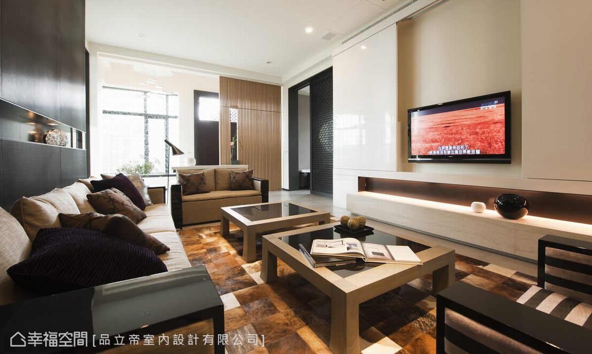 客厅图片来自幸福空间在500平禅味东方自建宅的闲静生活的分享