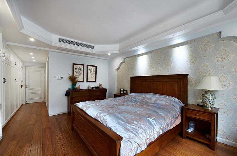 卧室图片来自家装大管家在时尚都市个性 106平地中海3居的分享