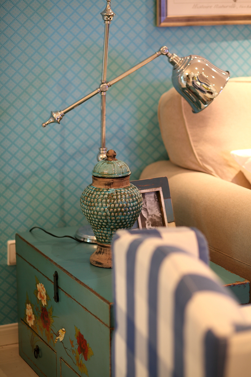 简约 欧式 混搭 三居 田园 卧室图片来自百合居装饰工程有限公司在现代 混搭的分享