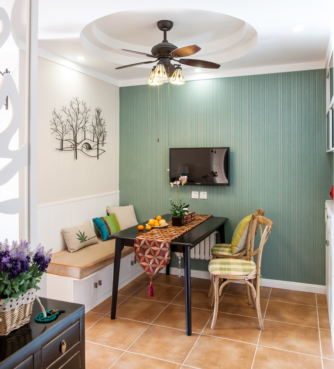 客厅图片来自超凡装饰邓赛威在海马公园90平装修效果图的分享