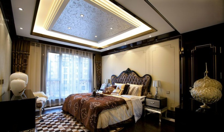 卧室图片来自超凡装饰邓赛威在思念果岭161平装修案列的分享