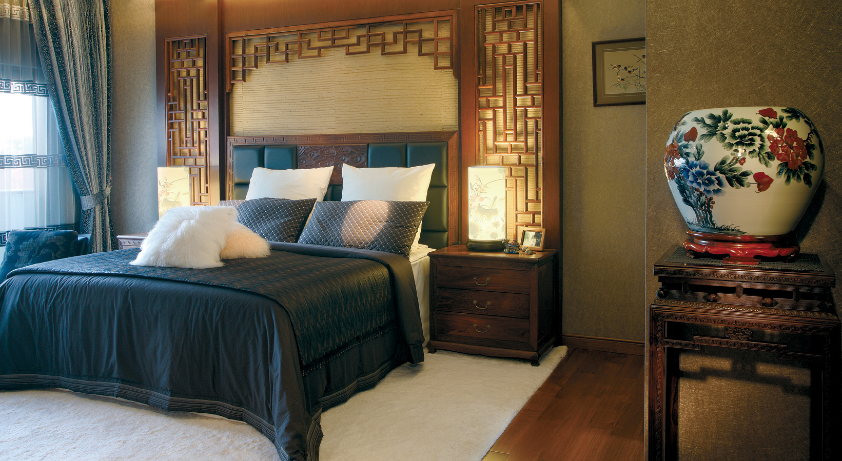 别墅 中式 鸿坤花语墅 别墅设计 卧室图片来自别墅装修设计--Hy在鸿坤花语墅--中式风格的分享