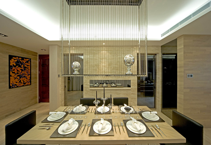 欧式 别墅 餐厅图片来自天津尚层装修韩政在东丽万科湖简欧风格的分享