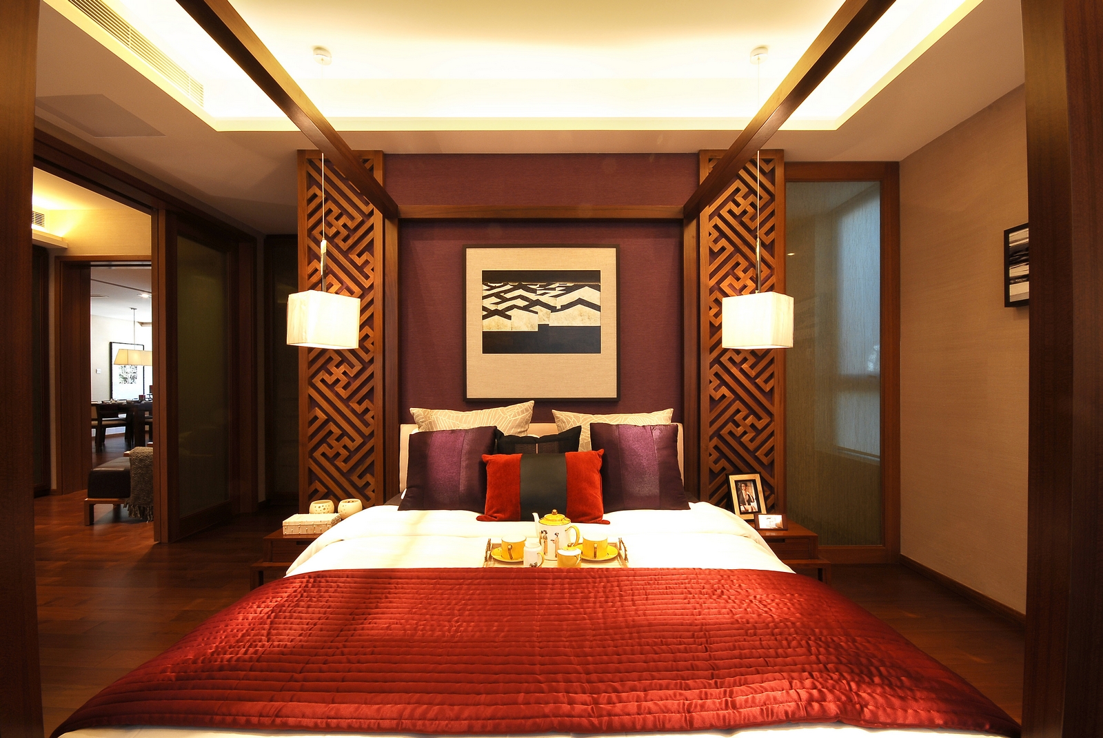 三居 简约 卧室图片来自武汉豪迪装饰公司在顶琇国际城102平现代简约的分享
