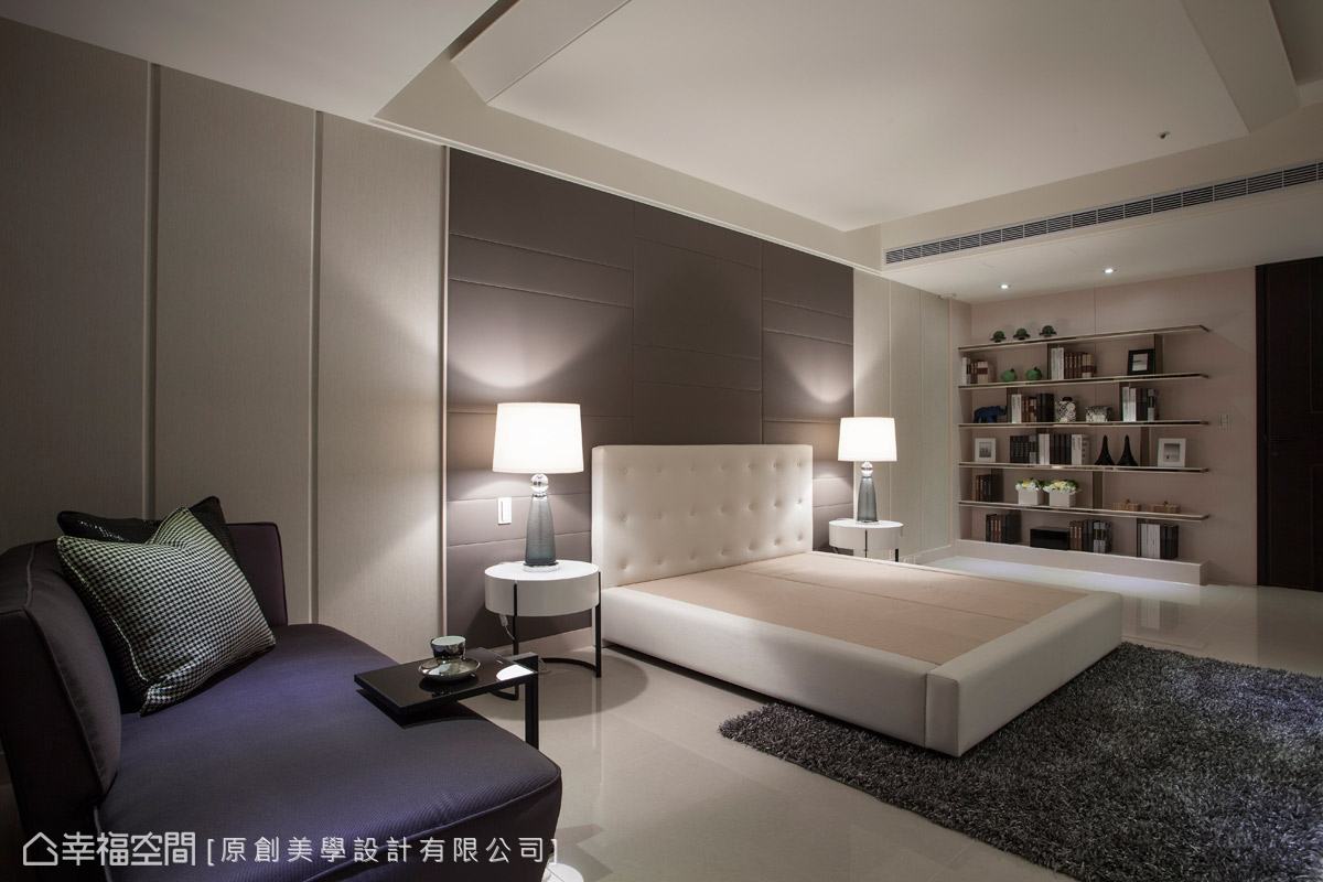 卧室图片来自幸福空间在495平尊荣享受 饭店式精品大宅的分享