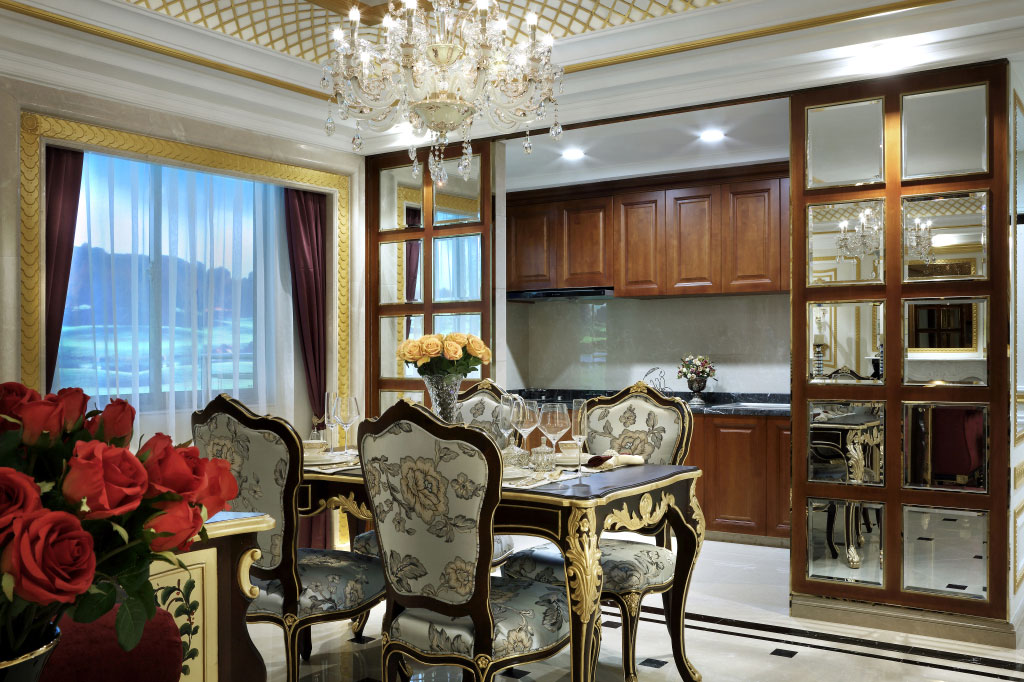 欧式 三居 别墅 餐厅图片来自香港KSL设计事务所在KSL南宁霖峰壹号欧式宫廷板房的分享