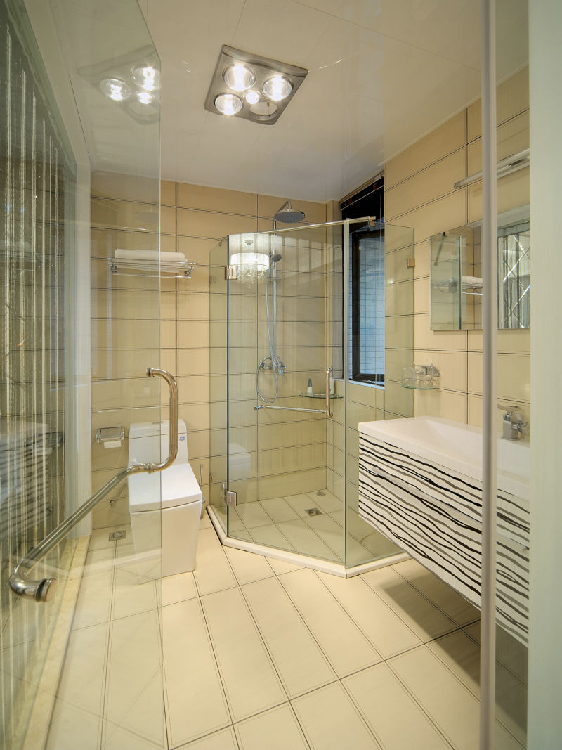 卫生间图片来自cdxblzs在东山国际 140平米 后现代 三室的分享