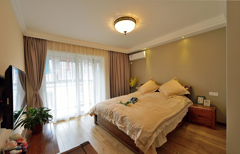 卧室图片来自家装大管家在布拉格之恋 98平温馨美式婚房的分享