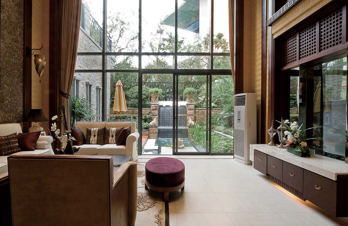 别墅 东南亚 客厅图片来自实创装饰晶晶在丽水馨庭300平东南亚的别墅的分享