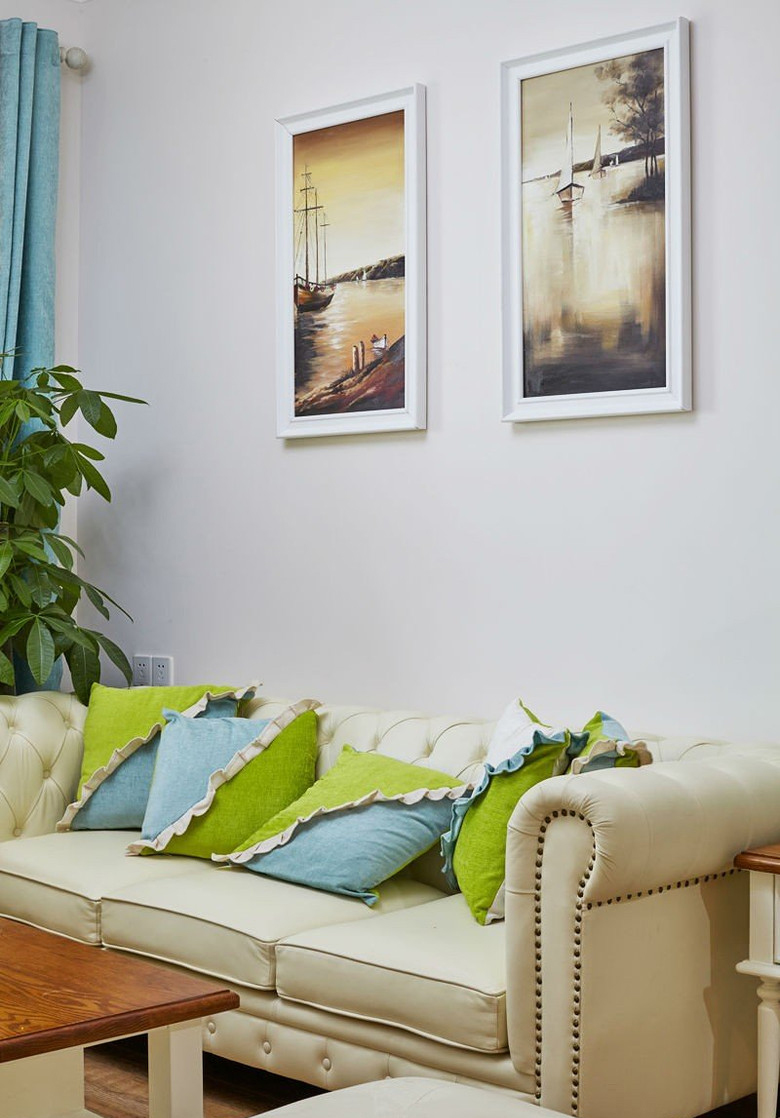 客厅图片来自家装大管家在家的简约哲学 64平现代美式婚房的分享